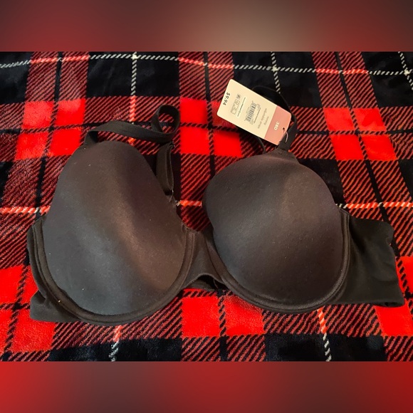 Secret Treasures Black Women's Bra 38D. NWT - Picture 1 of 9